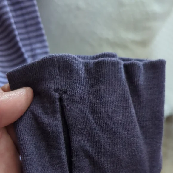 Size M Lululemon Purple Striped Long Sleeve Reversible Shirt - Picture 5 of 16